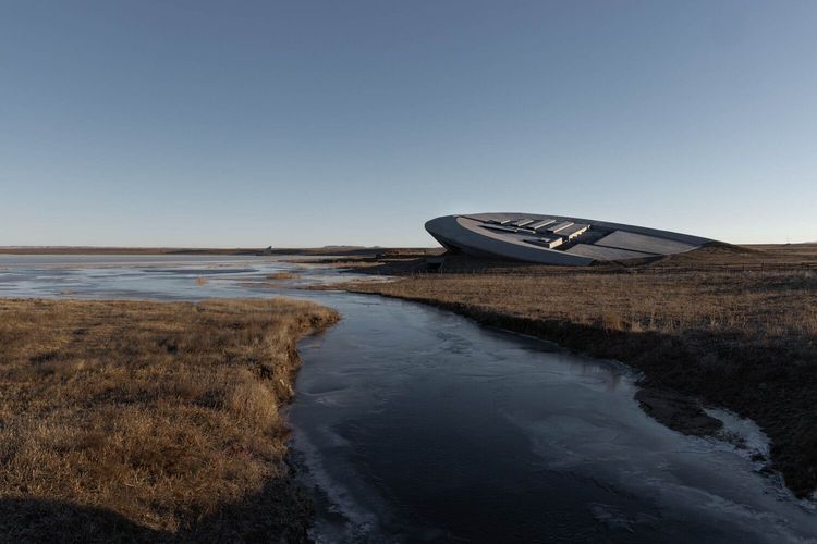  Prairie Ark and Nomads' Beacon Tower / BUZZ/ Büro Ziyu Zhuang