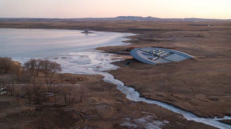  Prairie Ark and Nomads' Beacon Tower / BUZZ/ Büro Ziyu Zhuang