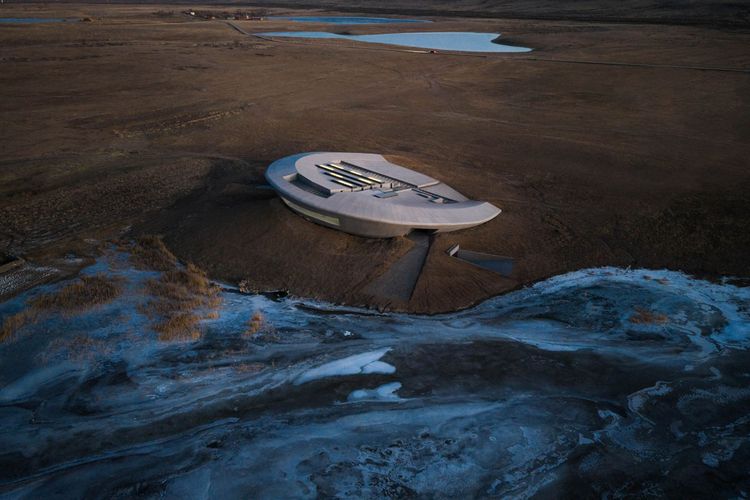  Prairie Ark and Nomads' Beacon Tower / BUZZ/ Büro Ziyu Zhuang
